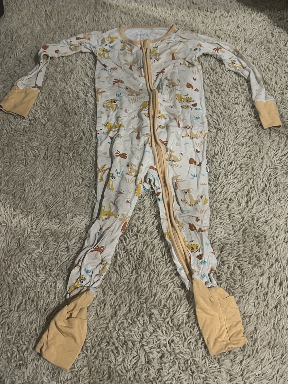 Little Sleepies / Disney One-Piece Zippy with rare Lion King print - 2T